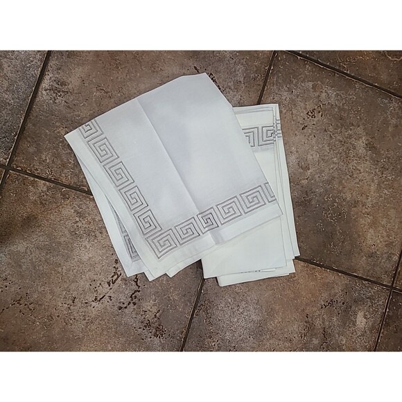 TAHARI HOME NAPKINS (8) WHITE SILVER BORDER  20 X 20 100% COTTON - Picture 7 of 7